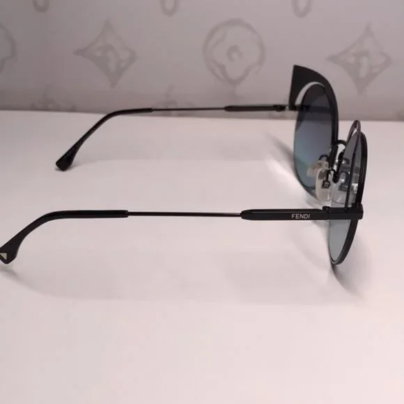 New Authentic Stylish Black and Blue Cat-Eye Sunglasses FF0215/S 0LBJF
